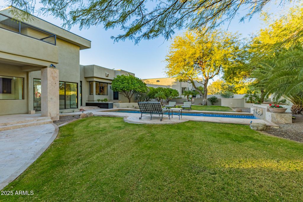 Image 49 of property listing at 9350 E VIA DEL SOL Drive, Scottsdale, AZ 85255