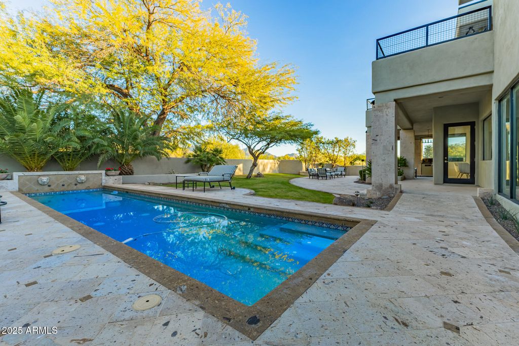 Image 51 of property listing at 9350 E VIA DEL SOL Drive, Scottsdale, AZ 85255