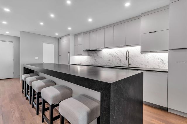 5740 MIDNIGHT PASS ROAD 403, Sarasota, FL 34242