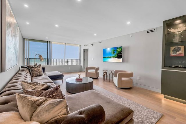 5740 MIDNIGHT PASS ROAD 403, Sarasota, FL 34242