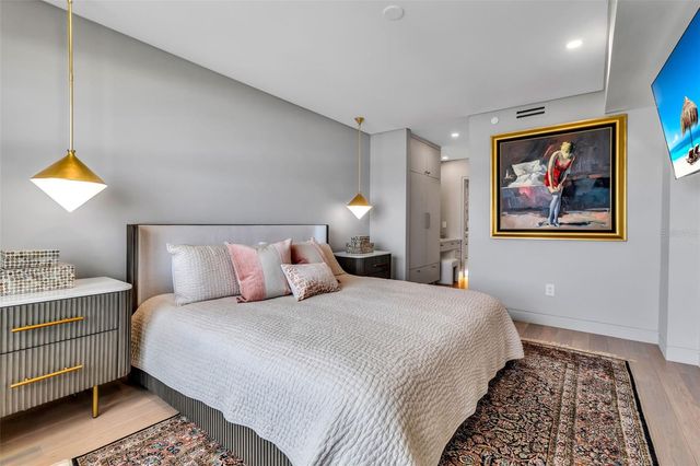 5740 MIDNIGHT PASS ROAD 403, Sarasota, FL 34242