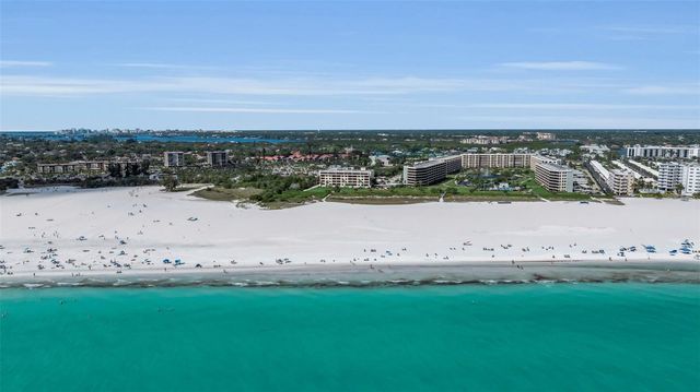 5740 MIDNIGHT PASS ROAD 403, Sarasota, FL 34242