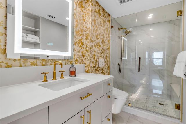 5740 MIDNIGHT PASS ROAD 403, Sarasota, FL 34242