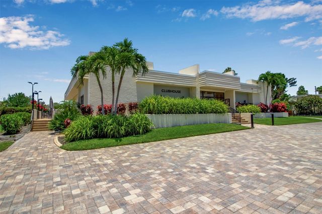 5740 MIDNIGHT PASS ROAD 403, Sarasota, FL 34242