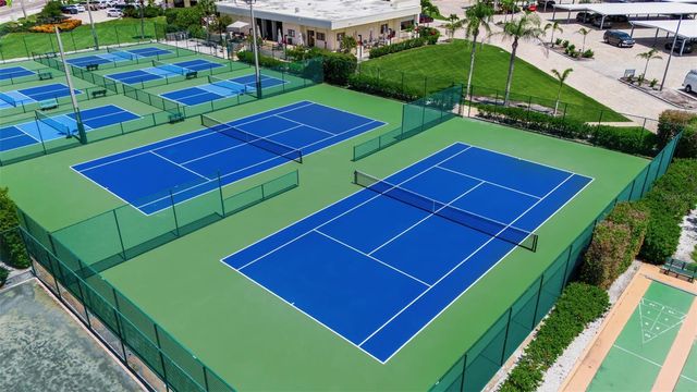 5740 MIDNIGHT PASS ROAD 403, Sarasota, FL 34242