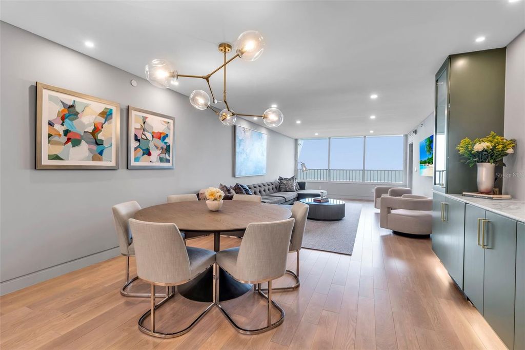 Image 15 of property listing at 5740 MIDNIGHT PASS ROAD 403, Sarasota, FL 34242