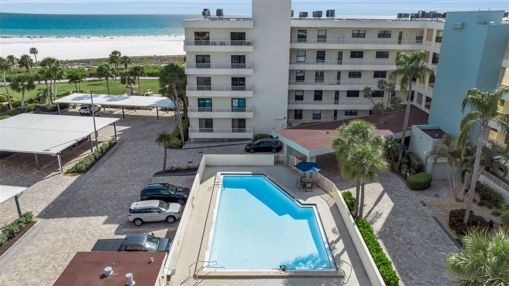 Image 49 of property listing at 5740 MIDNIGHT PASS ROAD 403, Sarasota, FL 34242