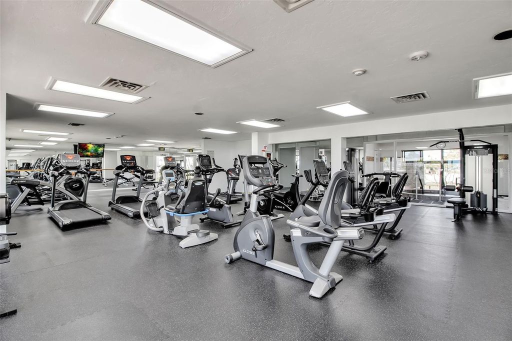 Image 71 of property listing at 5740 MIDNIGHT PASS ROAD 403, Sarasota, FL 34242