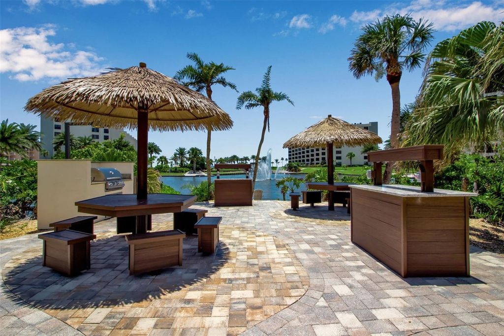 Image 75 of property listing at 5740 MIDNIGHT PASS ROAD 403, Sarasota, FL 34242