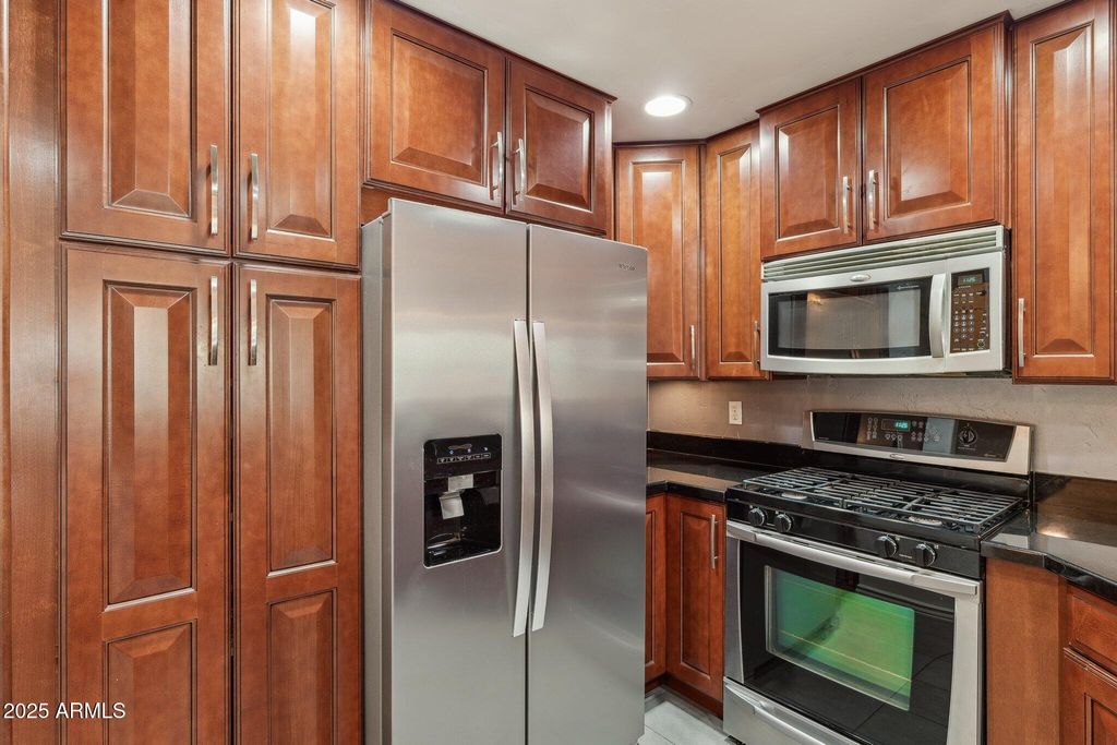 5350 E DEER VALLEY Drive 2408, Phoenix, AZ 85054 — photo 3