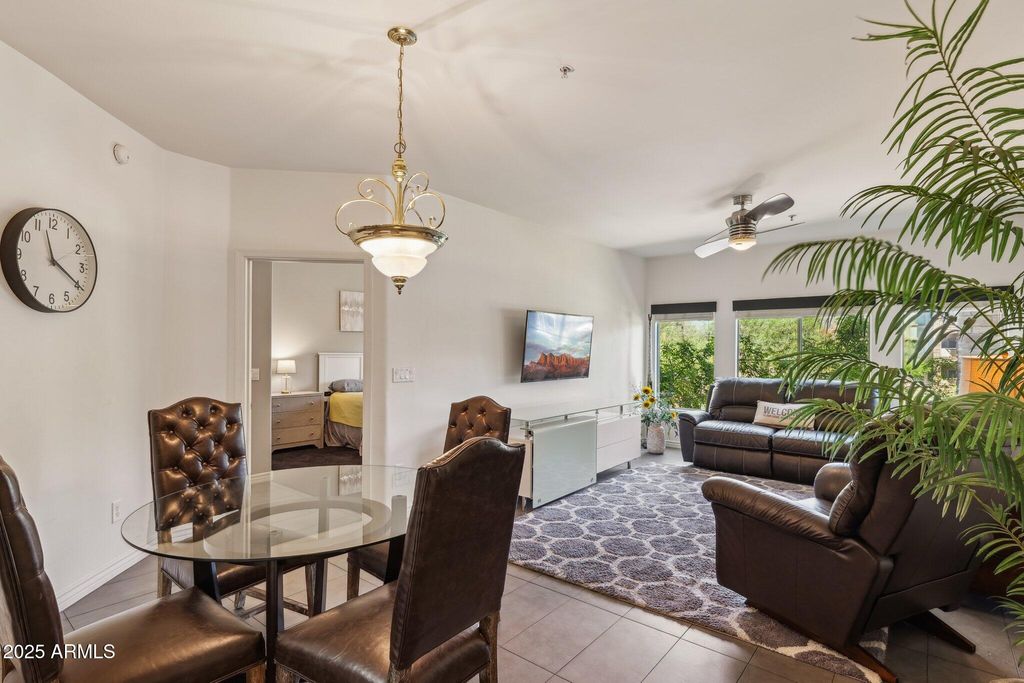 5350 E DEER VALLEY Drive 2408, Phoenix, AZ 85054 — photo 4