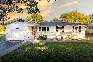 725 East Smith Street, Springfield, MO 65803