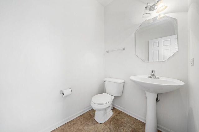760 Lambert Lane 96-1, Bartlett, IL 60103