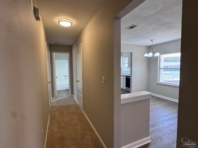 6426 Walnut St, Milton, FL 32570