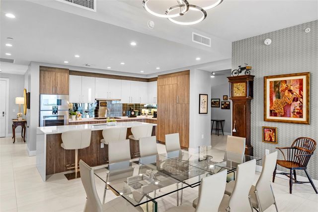 2103 BAYSHORE BOULEVARD 703, Tampa, FL 33606