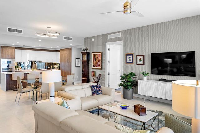 2103 BAYSHORE BOULEVARD 703, Tampa, FL 33606