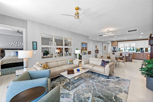 2103 BAYSHORE BOULEVARD 703, Tampa, FL 33606