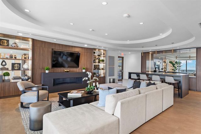 2103 BAYSHORE BOULEVARD 703, Tampa, FL 33606