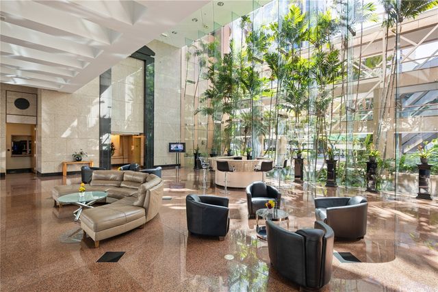 1888 Kalakaua Avenue 3504, Honolulu, HI 96815