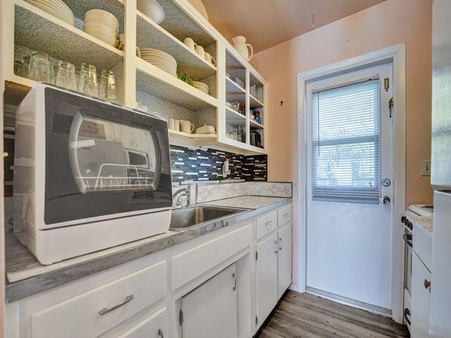 1115 SE 14th Place, Fort Lauderdale, FL 33316