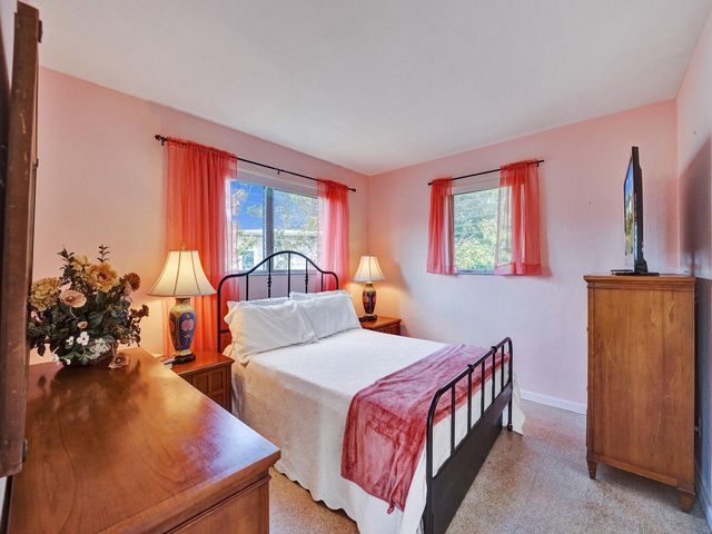 1115 SE 14th Place, Fort Lauderdale, FL 33316