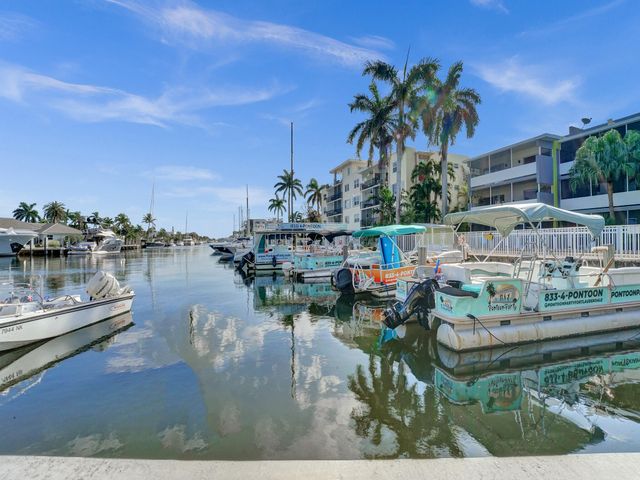 1115 SE 14th Place, Fort Lauderdale, FL 33316