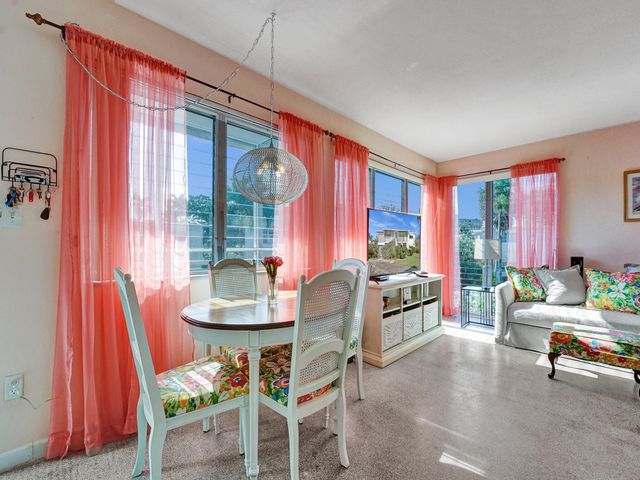 1115 SE 14th Place, Fort Lauderdale, FL 33316