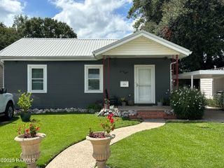 403 Mcilhenny Street, New Iberia, LA 70563