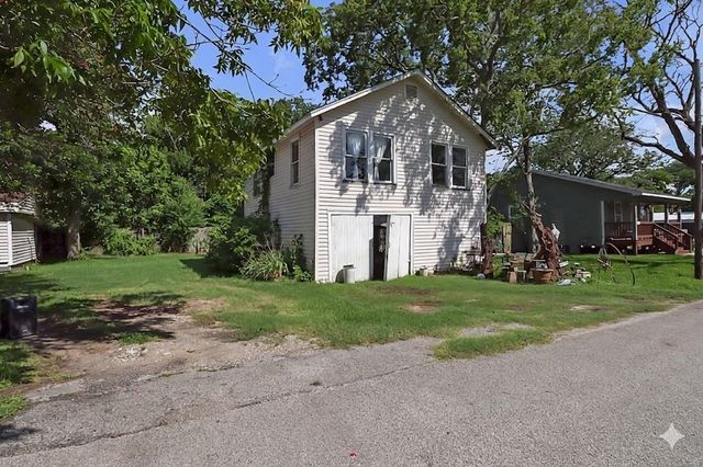 531 Circle Drive, La Porte, TX 77571