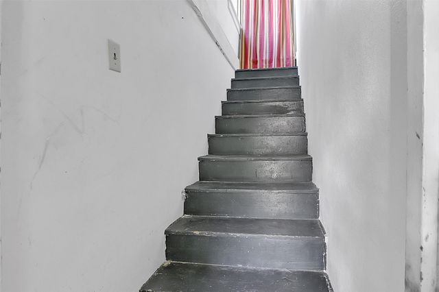 531 Circle Drive, La Porte, TX 77571