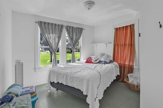 531 Circle Drive, La Porte, TX 77571