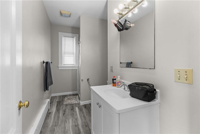 501 Spring Street 2, Newport, RI 02840