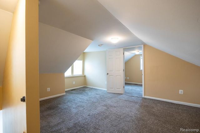 7052 Meadow Avenue, Warren, MI 48091