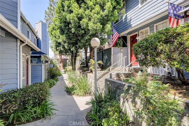 26111 Frampton F, Harbor City, CA 90710