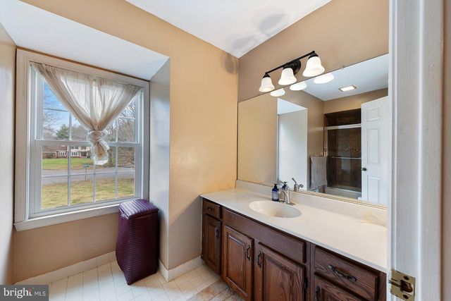 26 WESTMINSTER CT, Princeton Junction, NJ 08550