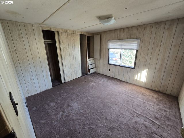 101 Ne DARRELL Ave, Winston, OR 97496