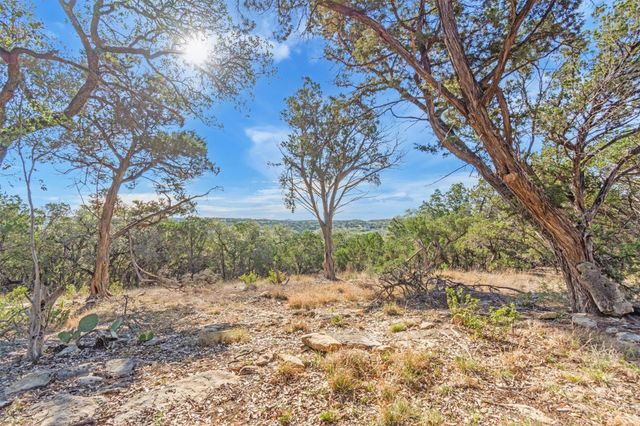 196 Lakewood CT, Canyon Lake, TX 78133
