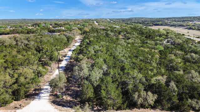 196 Lakewood CT, Canyon Lake, TX 78133