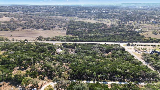 196 Lakewood CT, Canyon Lake, TX 78133