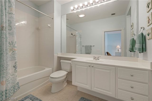 15317 Laughing Gull LN, Bonita Springs, FL 34135