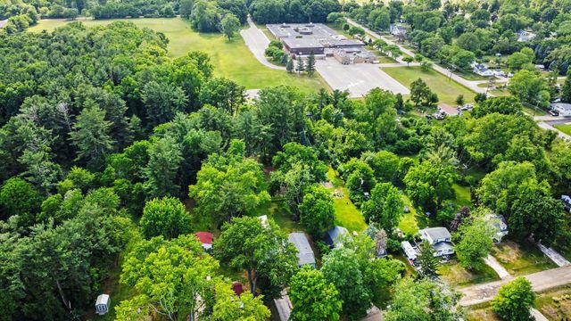 10624 Borgman Avenue, Van Buren Twp, MI 48111