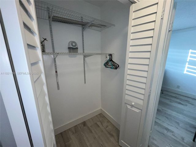 326 Wilson St 105, Hollywood, FL 33019