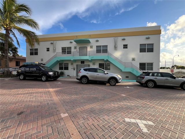 326 Wilson St 105, Hollywood, FL 33019