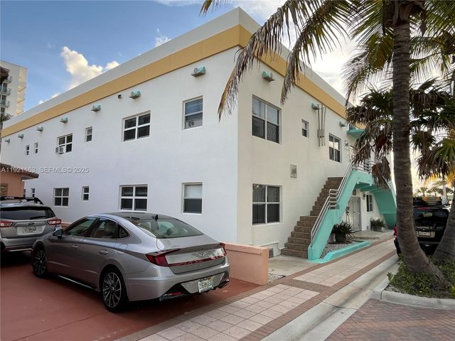 326 Wilson St 105, Hollywood, FL 33019