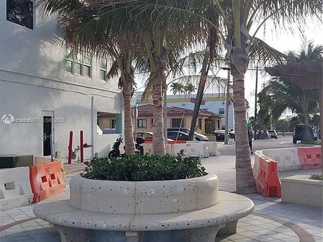 326 Wilson St 105, Hollywood, FL 33019