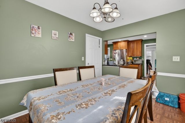 914 Inwood Pl, Rahway City, NJ 07065