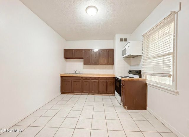 3606 HUECO Avenue, El Paso, TX 79903