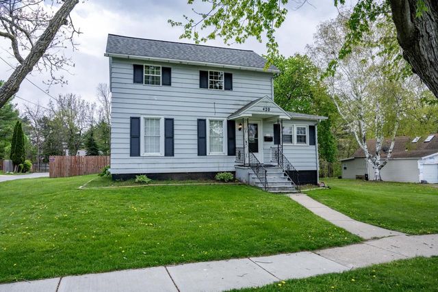 420 Minnesota Avenue, Wisconsin Dells, WI 53965