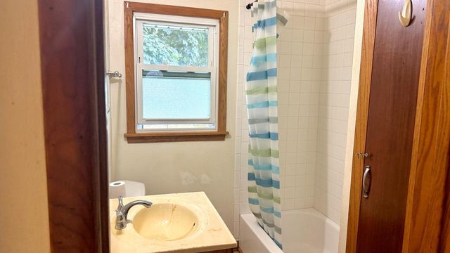 4441 N 65th STREET, Milwaukee, WI 53218