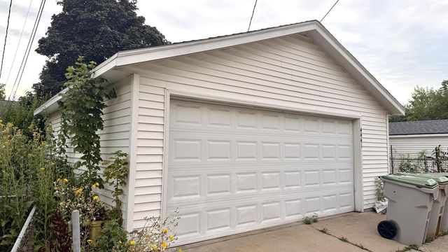 4441 N 65th STREET, Milwaukee, WI 53218